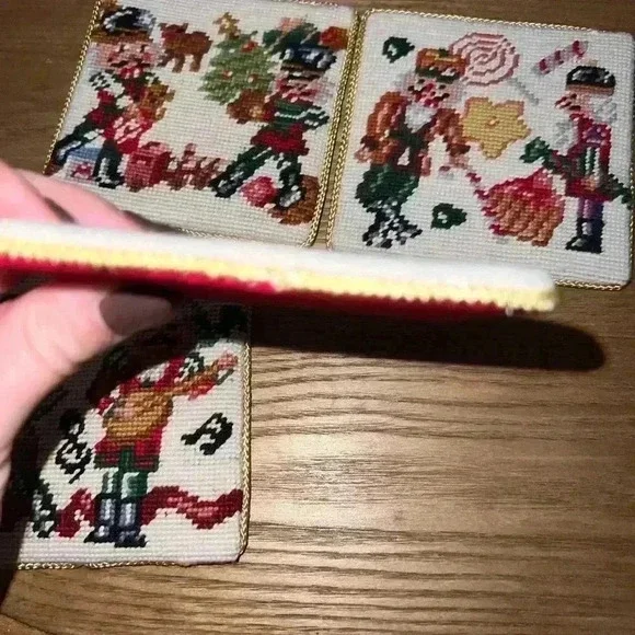 4 NEEDLEPOINT HOLIDAY NUTCRACKER COASTERS - Picture 8 of 8